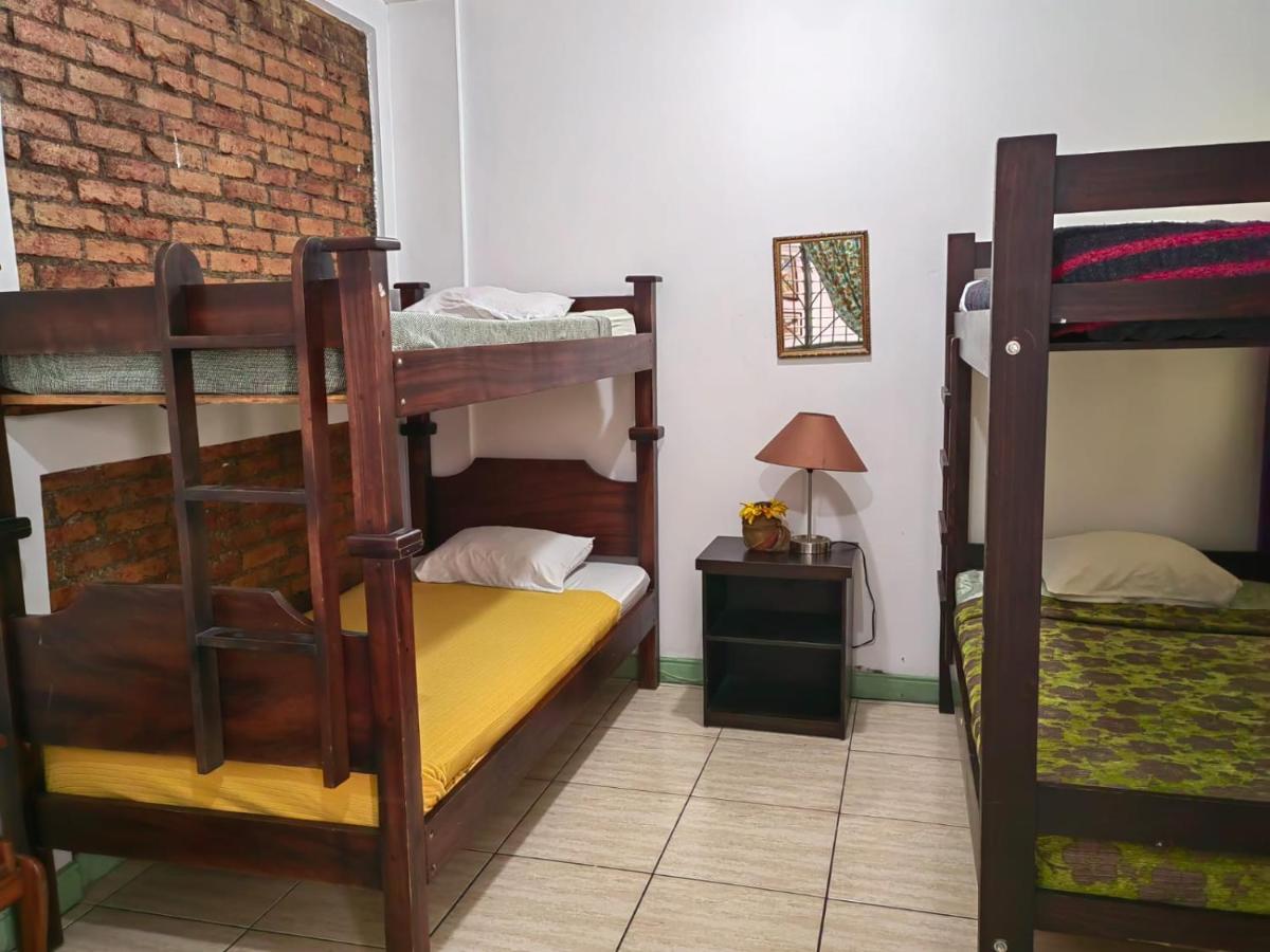 Hostel Shakti San José Esterno foto