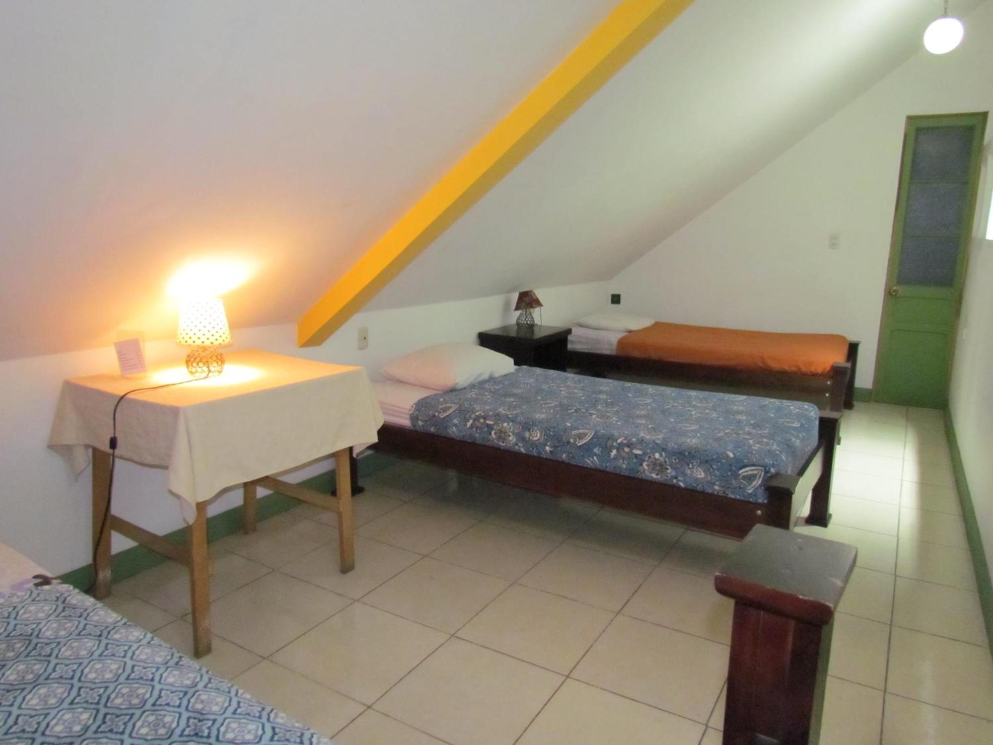 Hostel Shakti San José Esterno foto