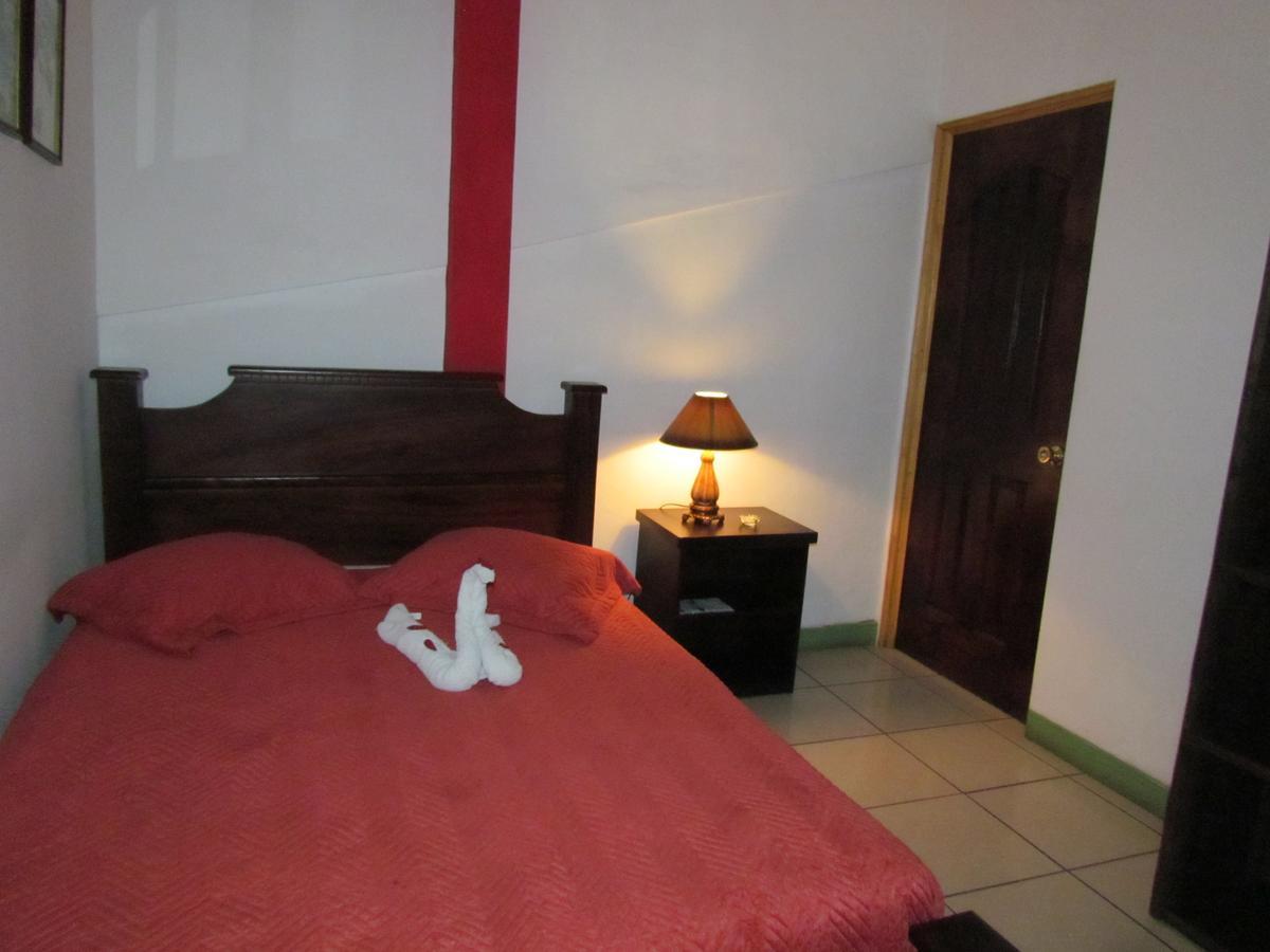 Hostel Shakti San José Esterno foto